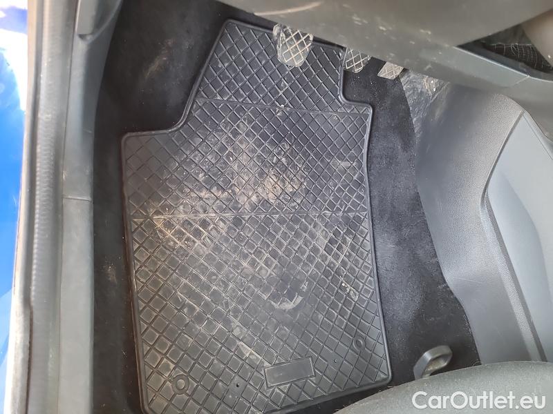  Skoda  Fabia  Combi (2015)  1.0TSI 70 Active #8