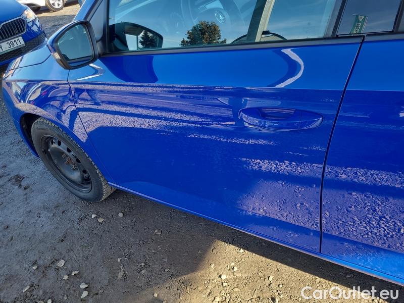  Skoda  Fabia  3 (2015)  1.0TSI 70 Active #4