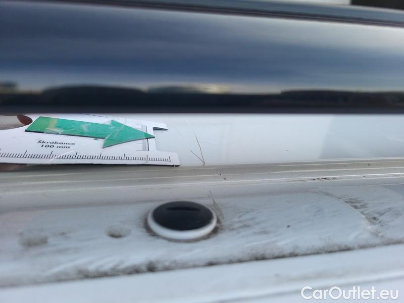  Opel  Combo   E Cargo (2018) C.Life 1.5CDTI 96 Elegance+ #8