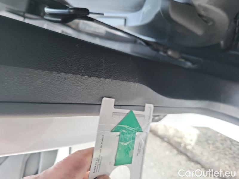  Opel  Combo   E Cargo (2018) C.Life 1.5CDTI 96 Elegance+ #5