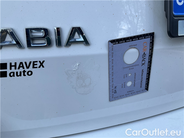  Skoda  Fabia  Com.1.0TSI 70 Ambition #14