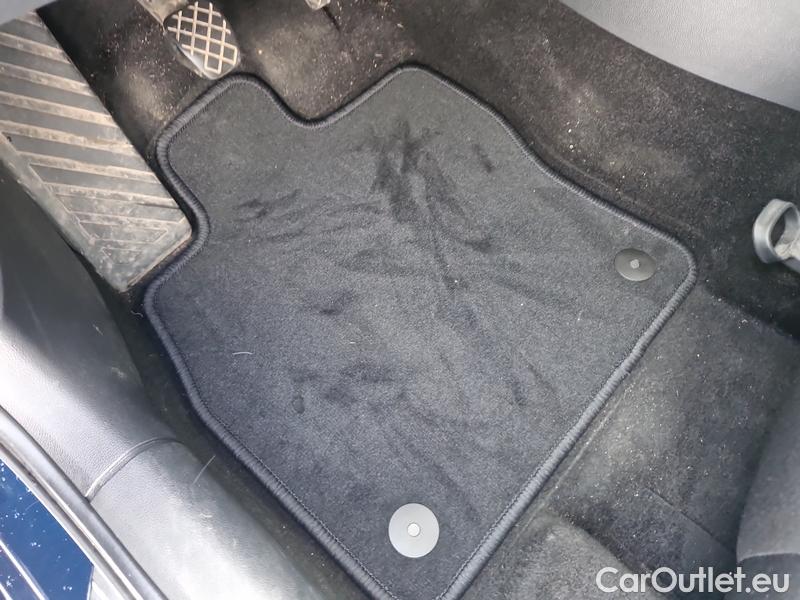  Skoda  Octavia  Combi (NX3)(2020) Oct.Combi 1.5TSI 110 Style #11