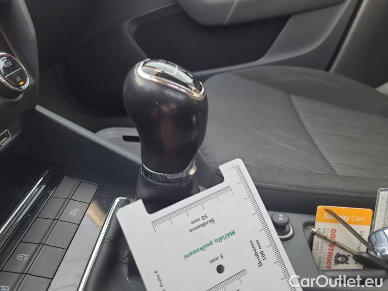  Skoda  Octavia  Combi  (5E5)(03.2017->) Co1.6TDI85 Style #10