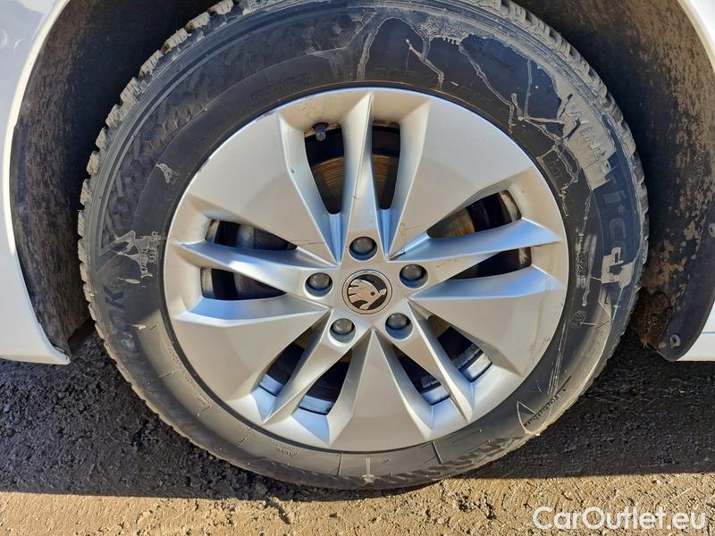  Skoda  Octavia  Combi (NX3)(2020) Oct.Co1.5TSI CNG 130 Ambit AT #3