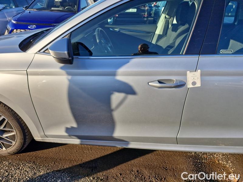  Skoda  Octavia  Combi (NX3)(2020) Oct.Combi 1.5TSI 110 Style Aut #4