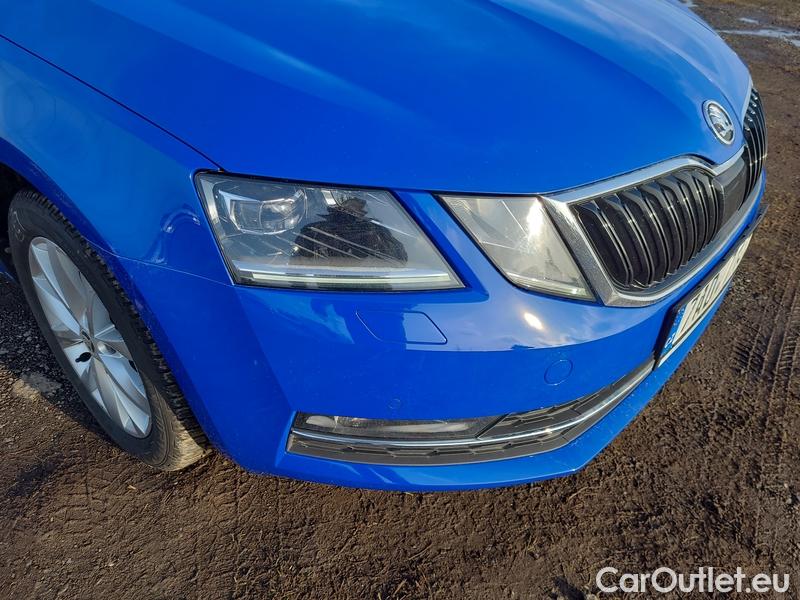  Skoda  Octavia  Combi  (5E5)(03.2017->) Co1.6TDI85 Style #2