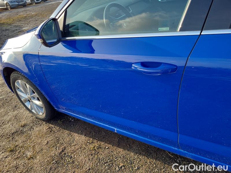  Skoda  Octavia  Combi  (5E5)(03.2017->) Co1.6TDI85 Style #5