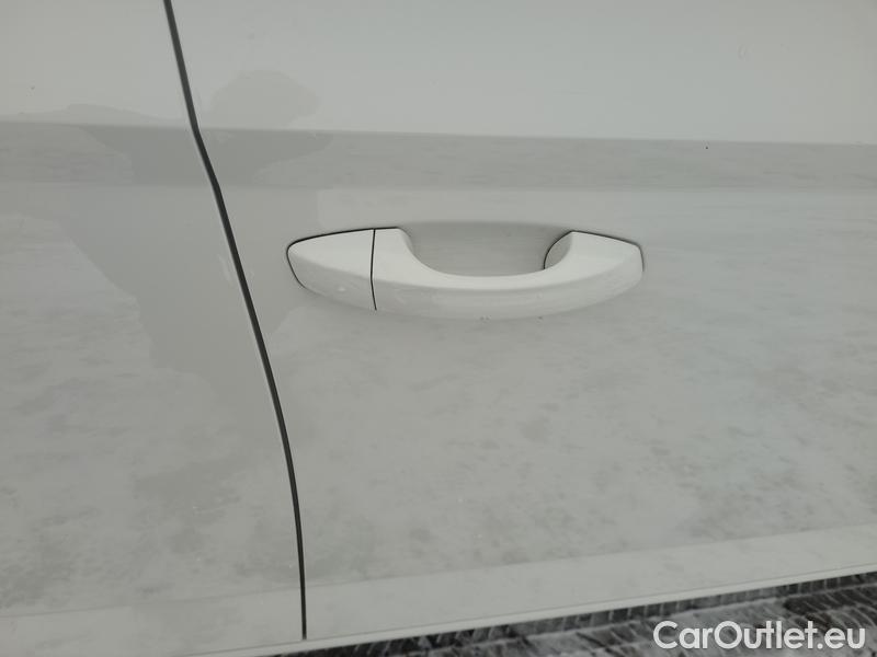  Skoda  Fabia  Combi (2015)  Com.1.0TSI 70 Ambition #6