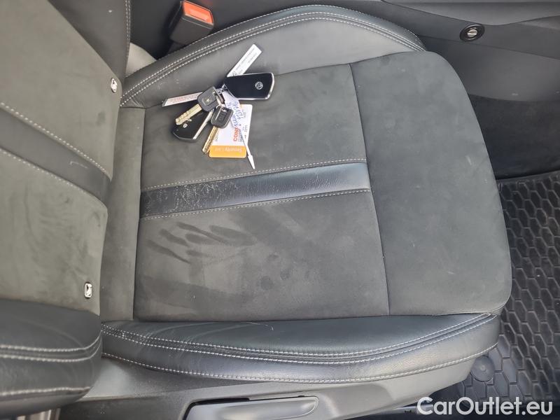  Skoda  Octavia  Combi (NX3)(2020) Oct.C.2.0TDI 110 4x4 Style AT #4