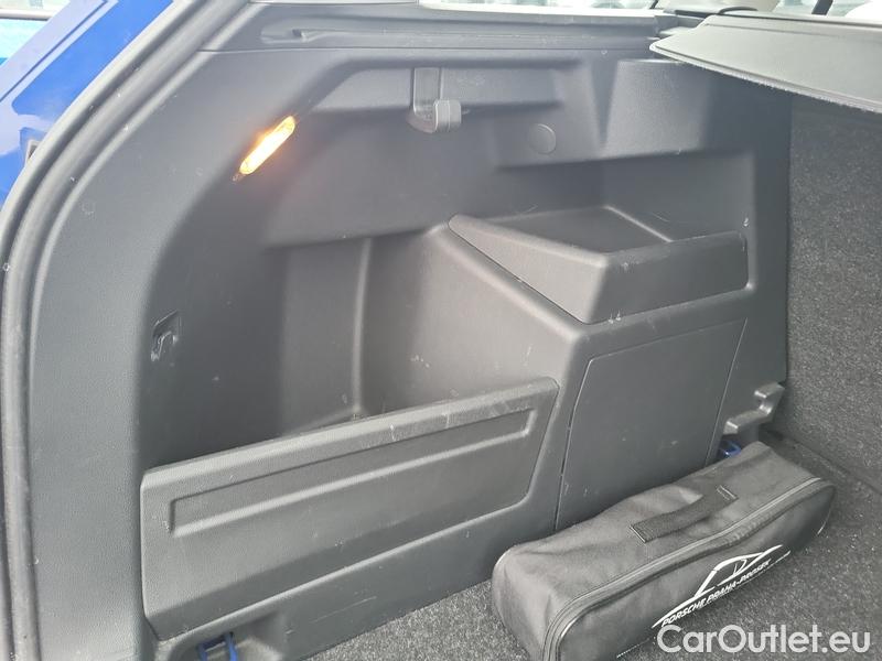  Skoda  Fabia  Combi (2015) Com.1.0TSI 70 Ambition 5d #12