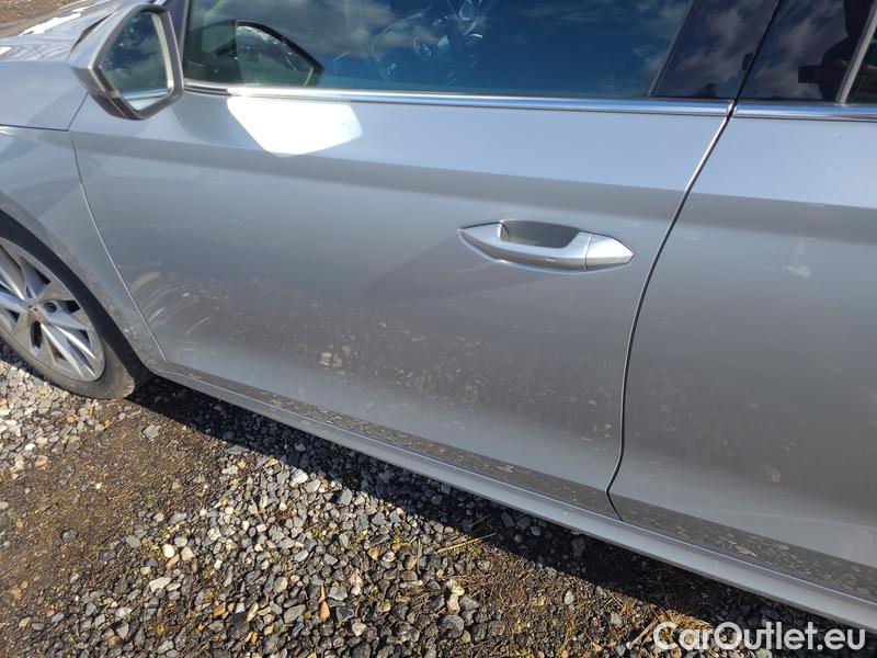  Skoda  Octavia  Combi (NX3)(2020) Oct.C.2.0TDI 110 4x4 Style AT #11