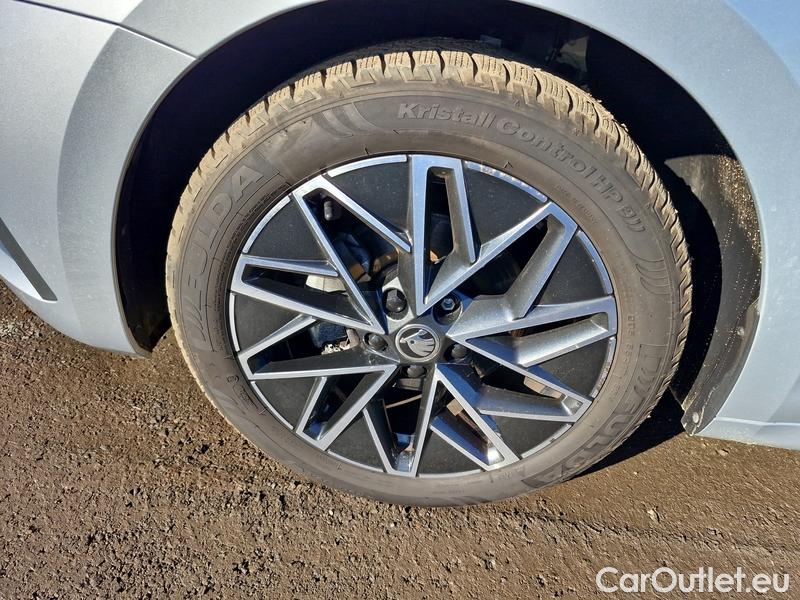  Skoda  Octavia  Combi (NX3)(2020) Oct.Combi 1.5TSI 110 Style Aut #3