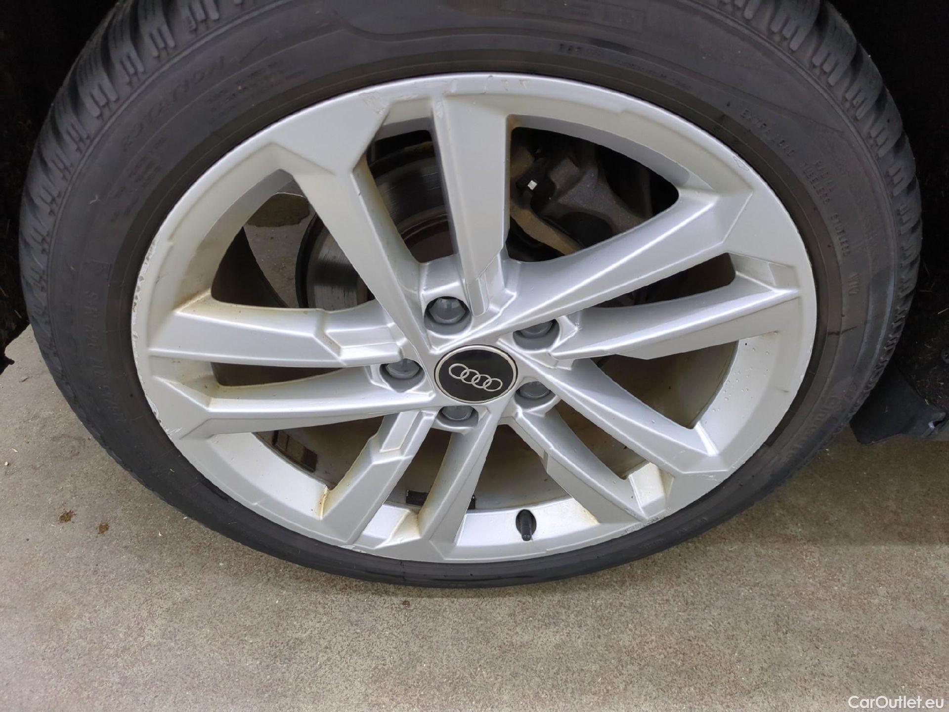  Audi  A3 AUDI  Sportback / 2020 / 5P / Berline 30 TFSI MHEV S Tronic 110 Business Line #22