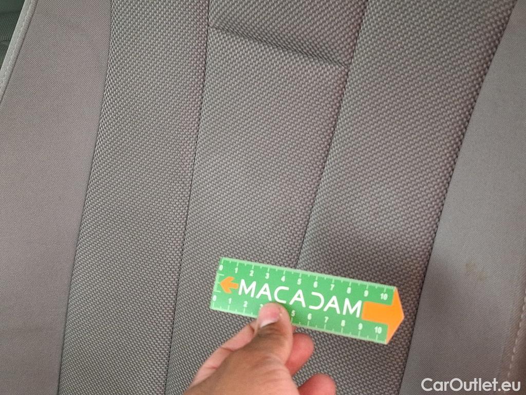  Audi  A4 AUDI  Avant / 2019 / 5P / Break 35 TDI 163 S tronic Business line #72