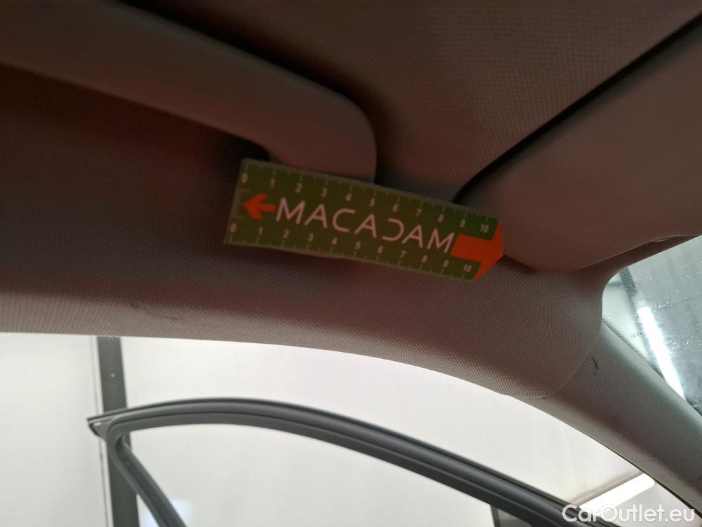  Audi  A4 AUDI  Avant / 2019 / 5P / Break 35 TDI 163 S tronic Business line #44