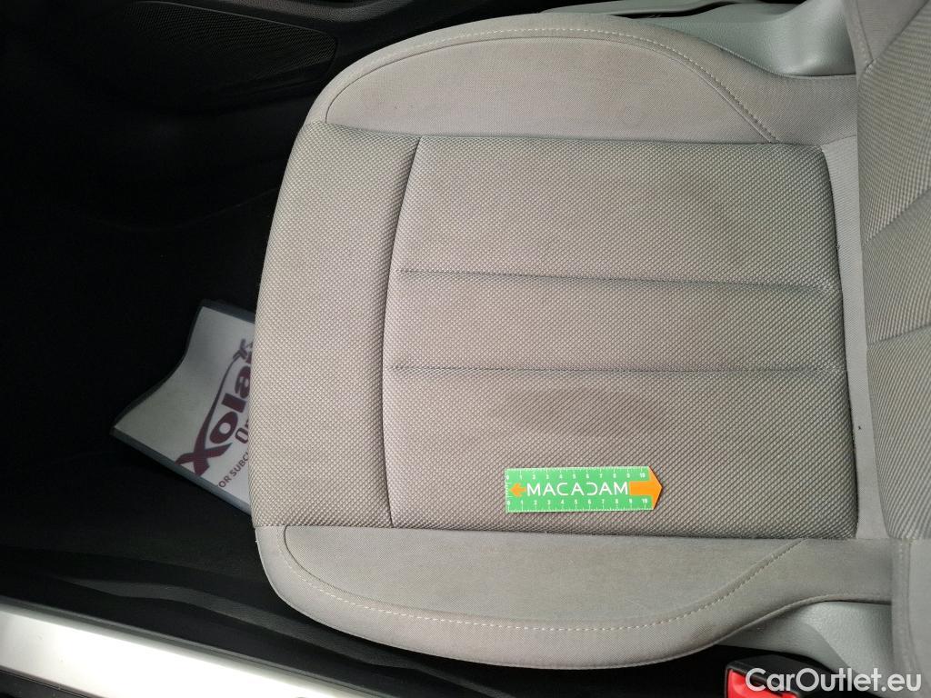  Audi  A4 AUDI  Avant / 2019 / 5P / Break 35 TDI 163 S tronic Business line #63