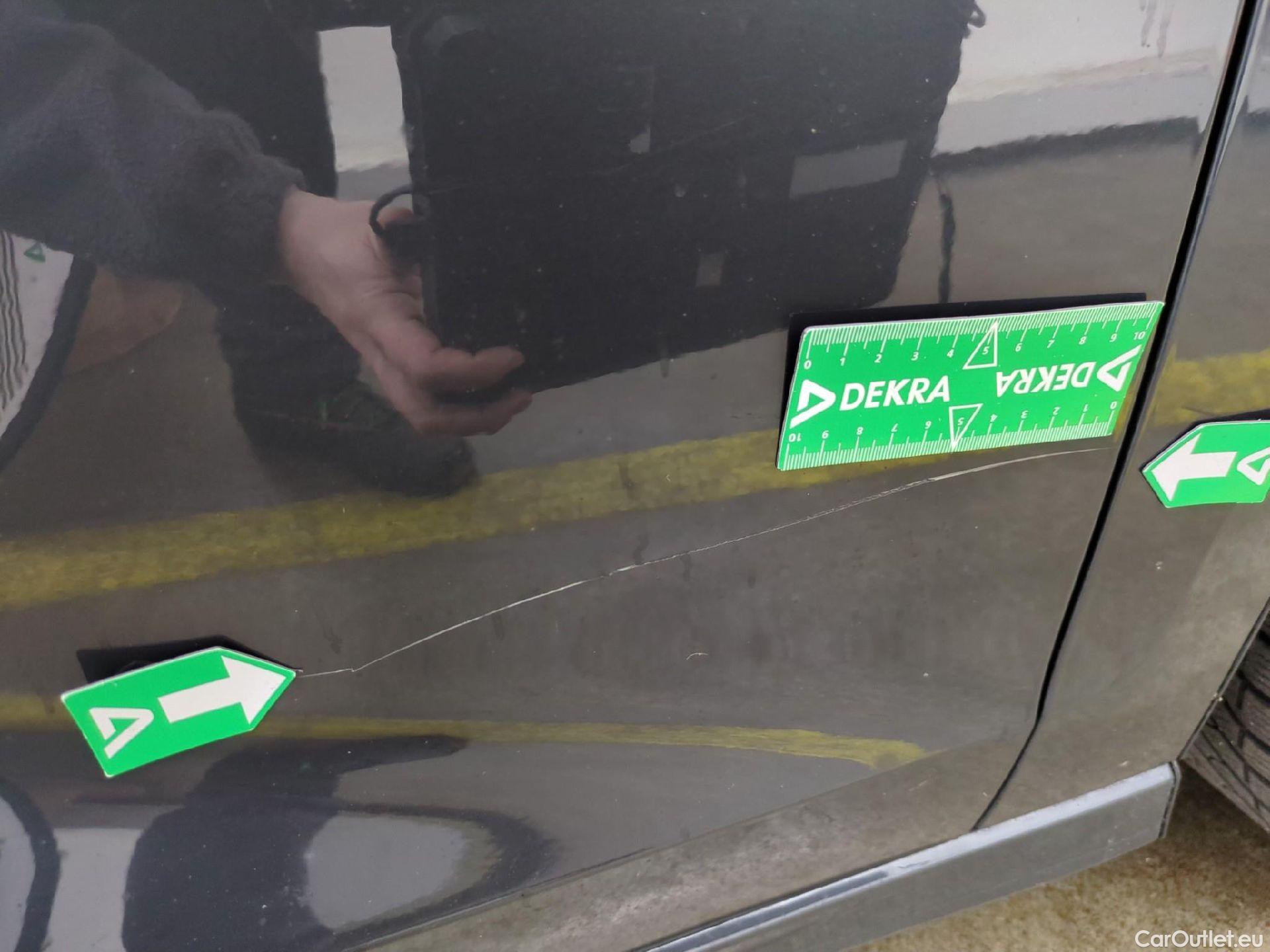  Audi  A3 AUDI  Sportback / 2020 / 5P / Berline 30 TFSI MHEV S Tronic 110 Business Line #35