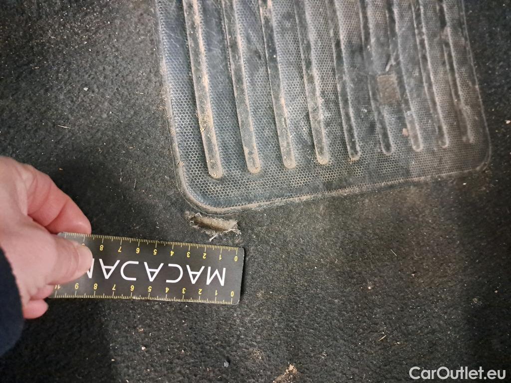  Citroen  C3  Feel Pack 1.5 BlueHDI 100CV BVM6 E6d #45