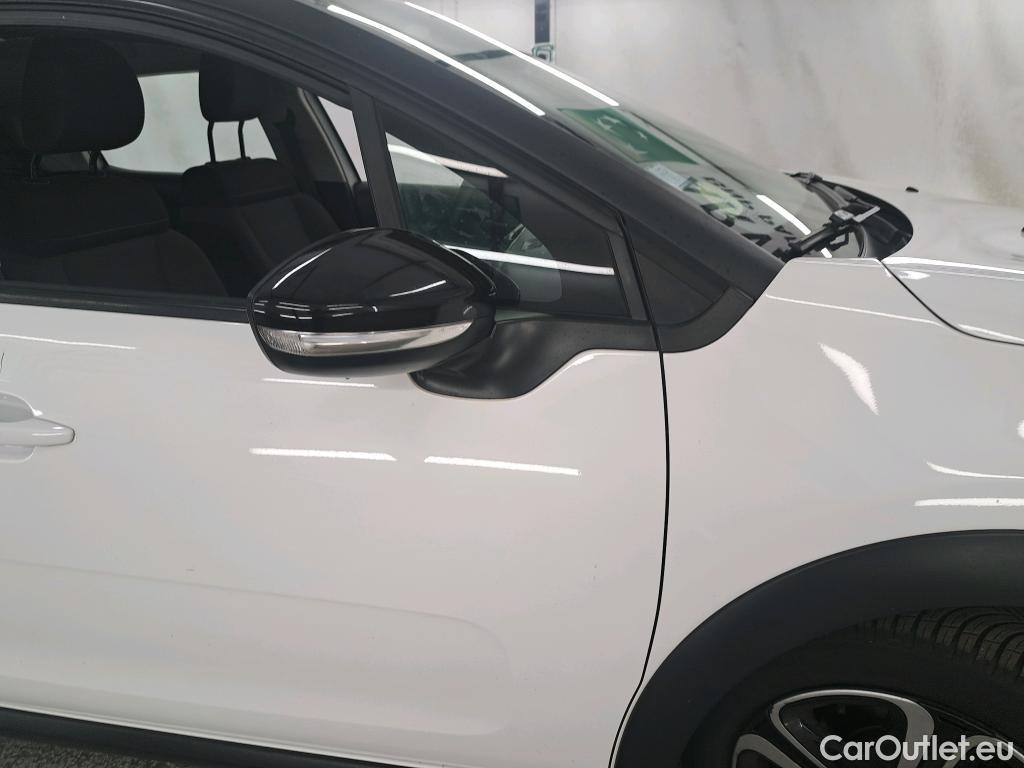  Citroen  C3  Feel Pack 1.5 BlueHDI 100CV BVM6 E6d #64