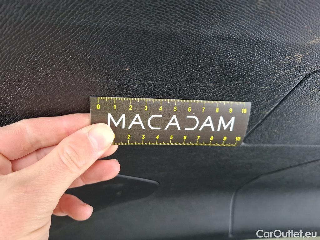  DS  DS7 DS DS 7 Crossback / 2017 / 5P / SUV BlueHDi 130 Auto PERFORMANCE Line + #29