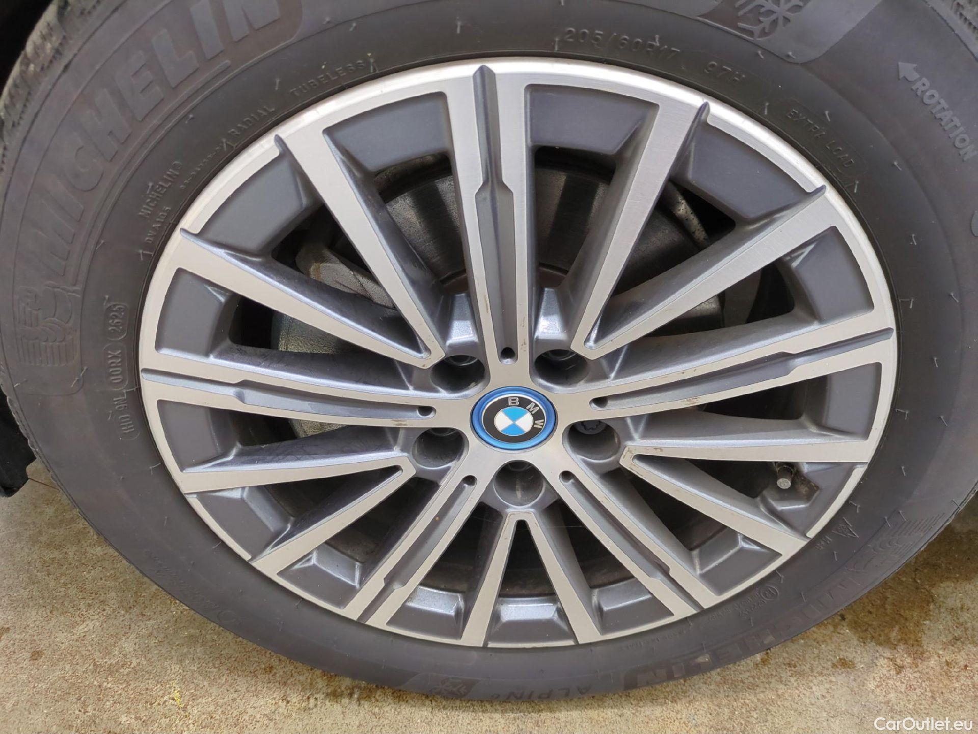  Bmw  2 Tourer BMW Série 2 Active Tourer / 2021 / 5P / monospace 225e xDrive 245ch Business Design DKG7 #12