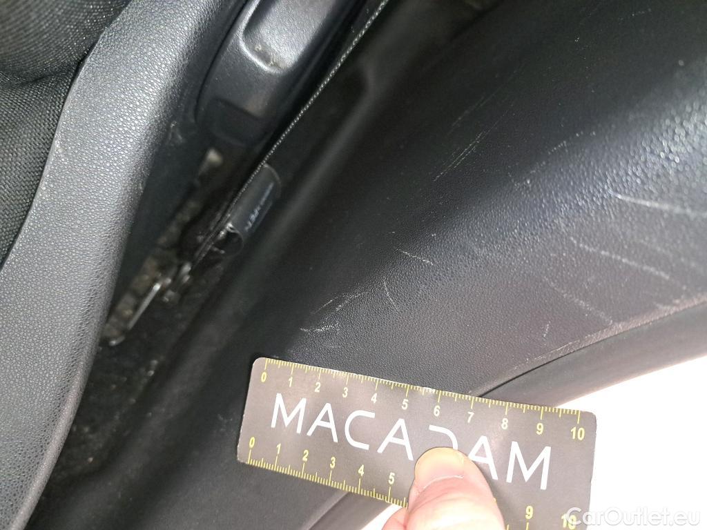  Citroen  C3  Feel Pack 1.5 BlueHDI 100CV BVM6 E6d #42