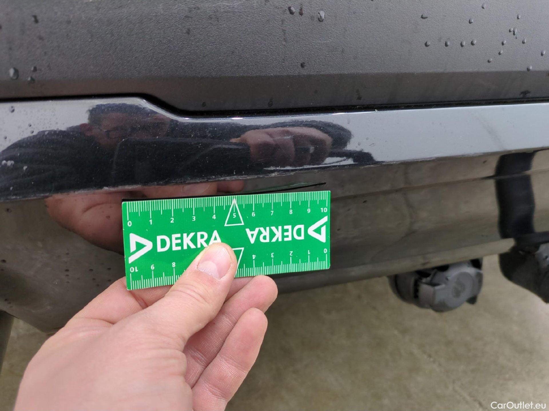  Bmw  X1 Série  sDrive16d Lounge 1.5 115CV BVA7 E6d #44