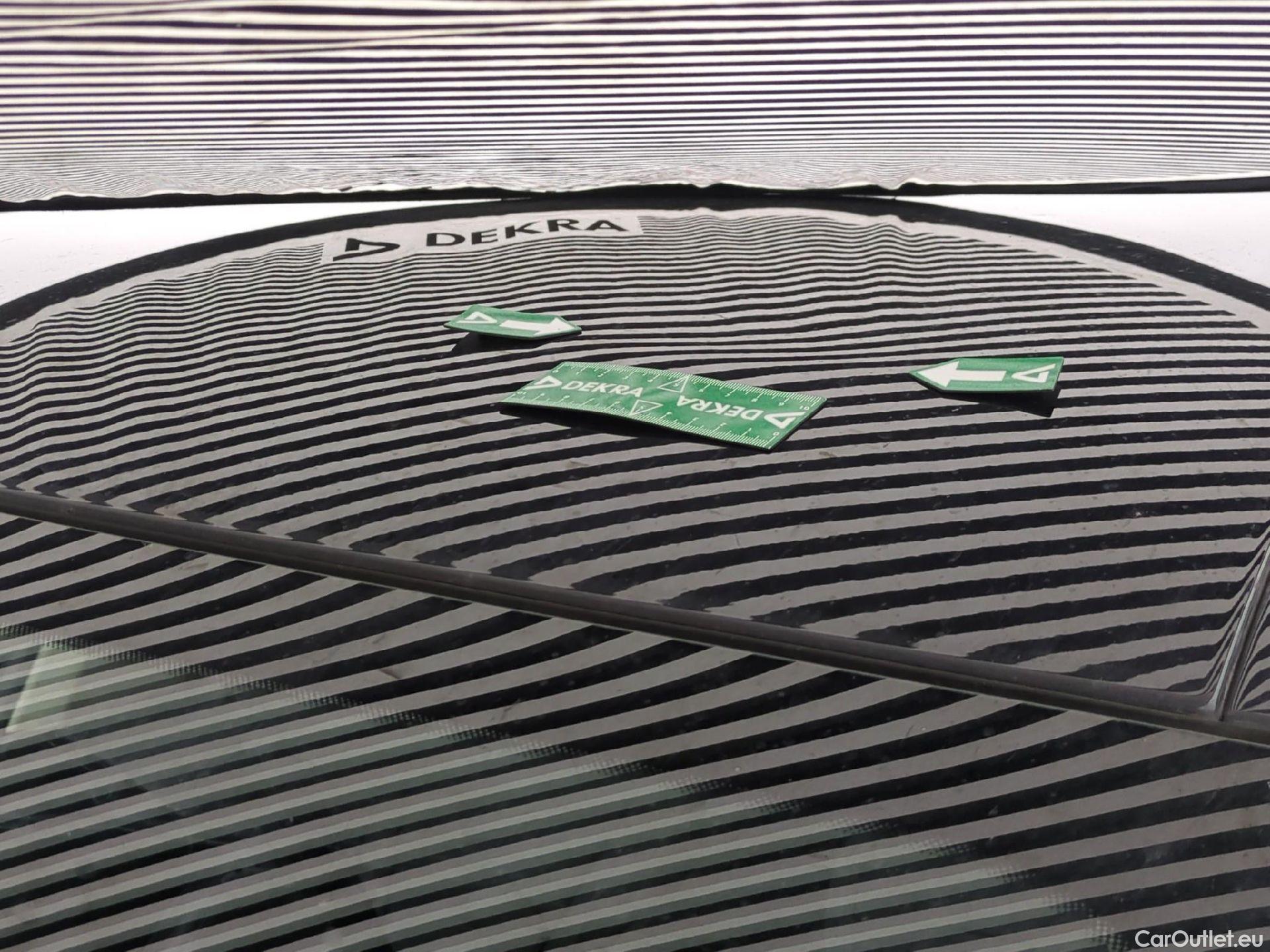  Bmw  2 Tourer BMW Série 2 Active Tourer / 2021 / 5P / monospace 225e xDrive 245ch Business Design DKG7 #30