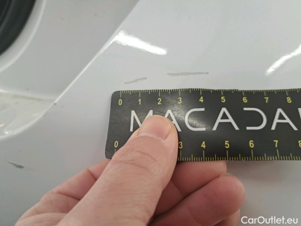  Citroen  C3  Feel Pack 1.5 BlueHDI 100CV BVM6 E6d #33