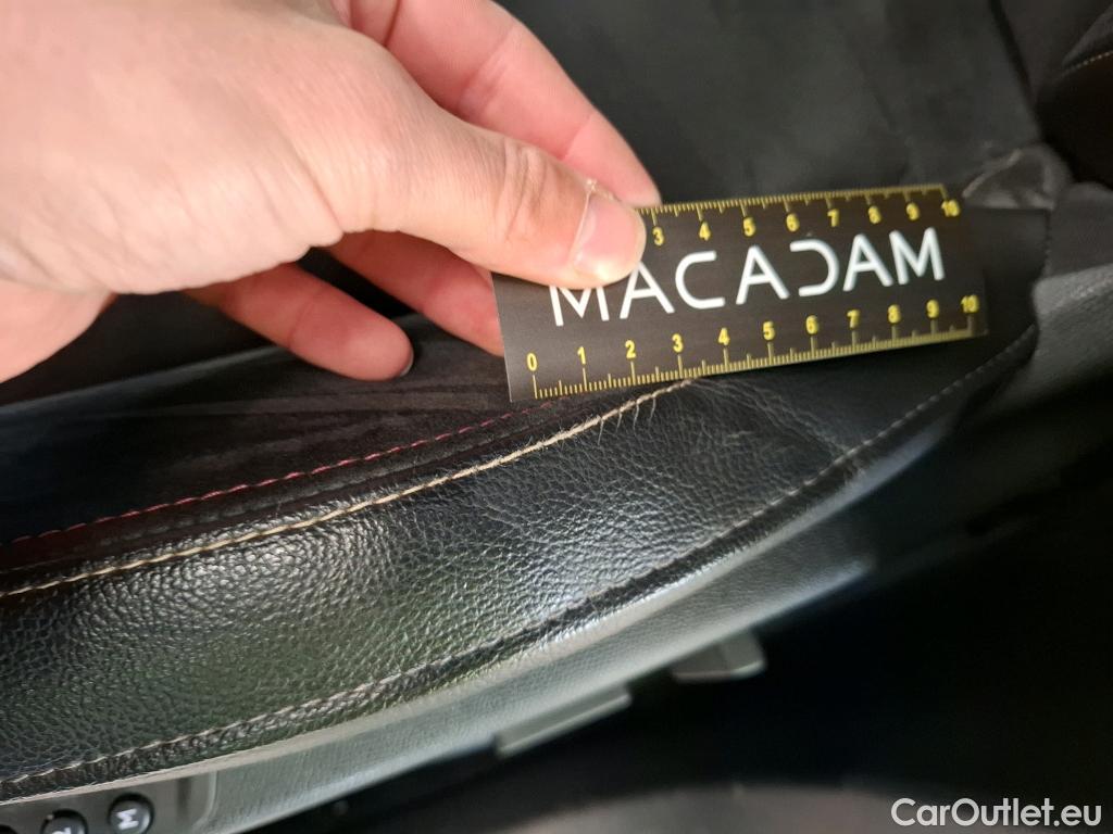  DS  DS7 DS DS 7 Crossback / 2017 / 5P / SUV BlueHDi 130 Auto PERFORMANCE Line + #4