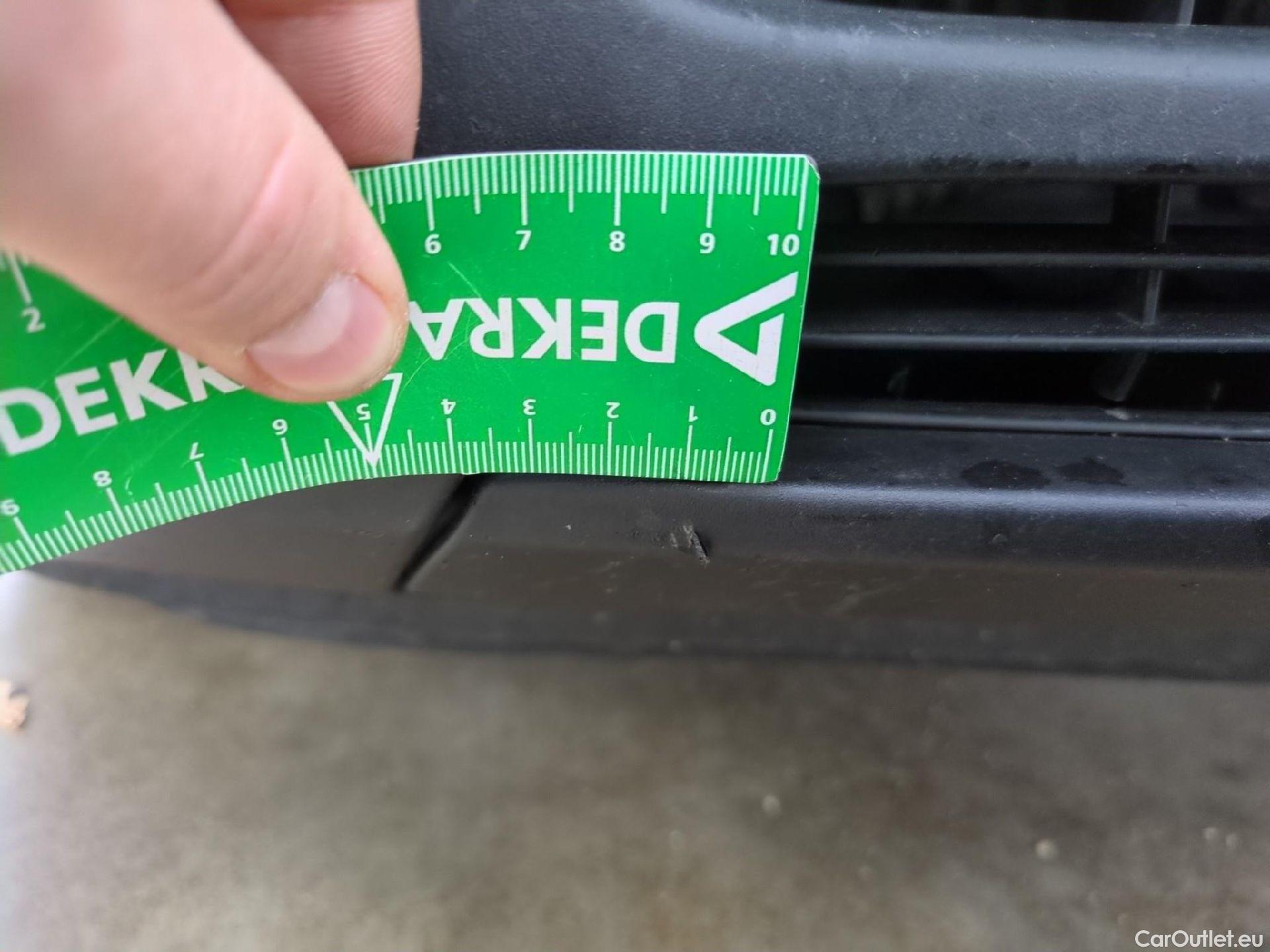  Citroen  C4 Cactus  Feel Business 1.5 BlueHDi 100CV BVM6 E6d #24