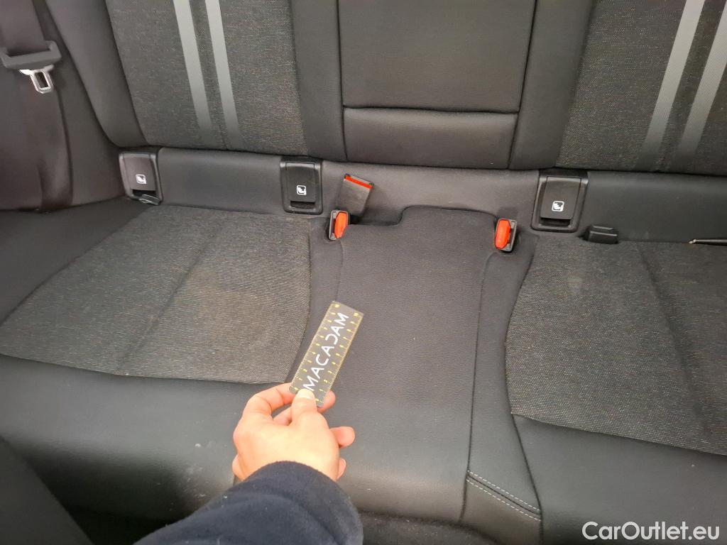  Bmw  Serie 2 BMW Série 2 Gran Coupé / 2019 / 4P / Berline 218D AUTO Business Design #51