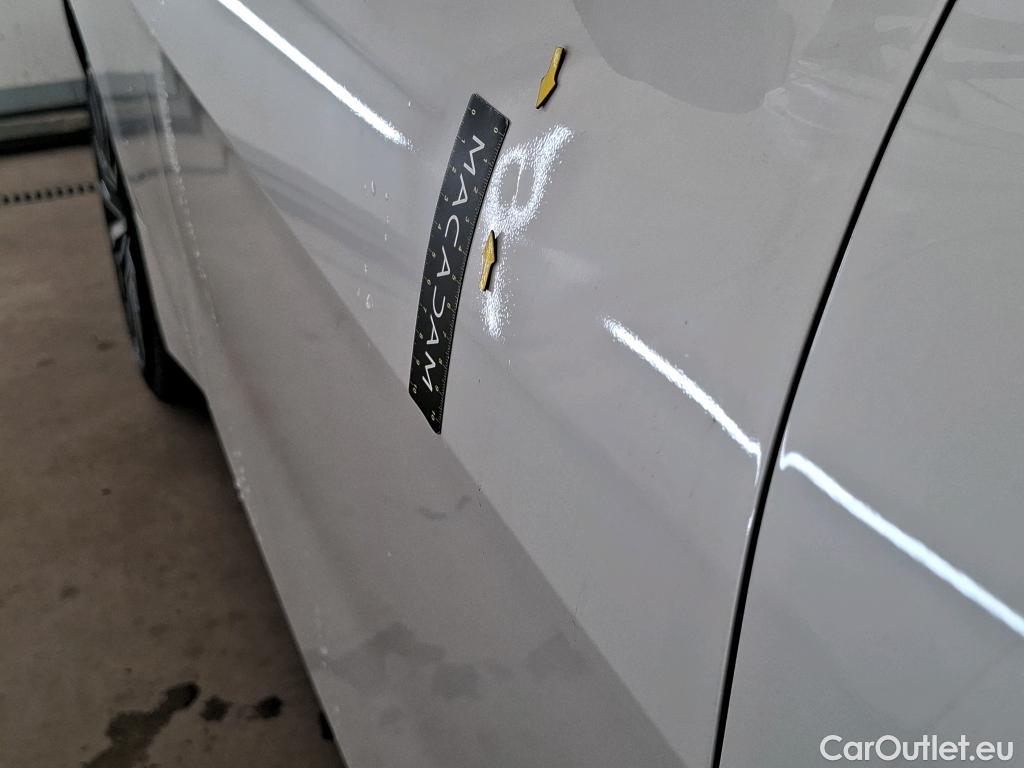  Bmw  Serie 2 BMW Série 2 Gran Coupé / 2019 / 4P / Berline 218D AUTO Business Design #47