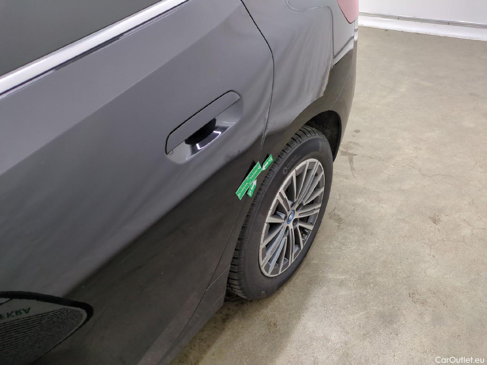  Bmw  2 Tourer BMW Série 2 Active Tourer / 2021 / 5P / monospace 225e xDrive 245ch Business Design DKG7 #33