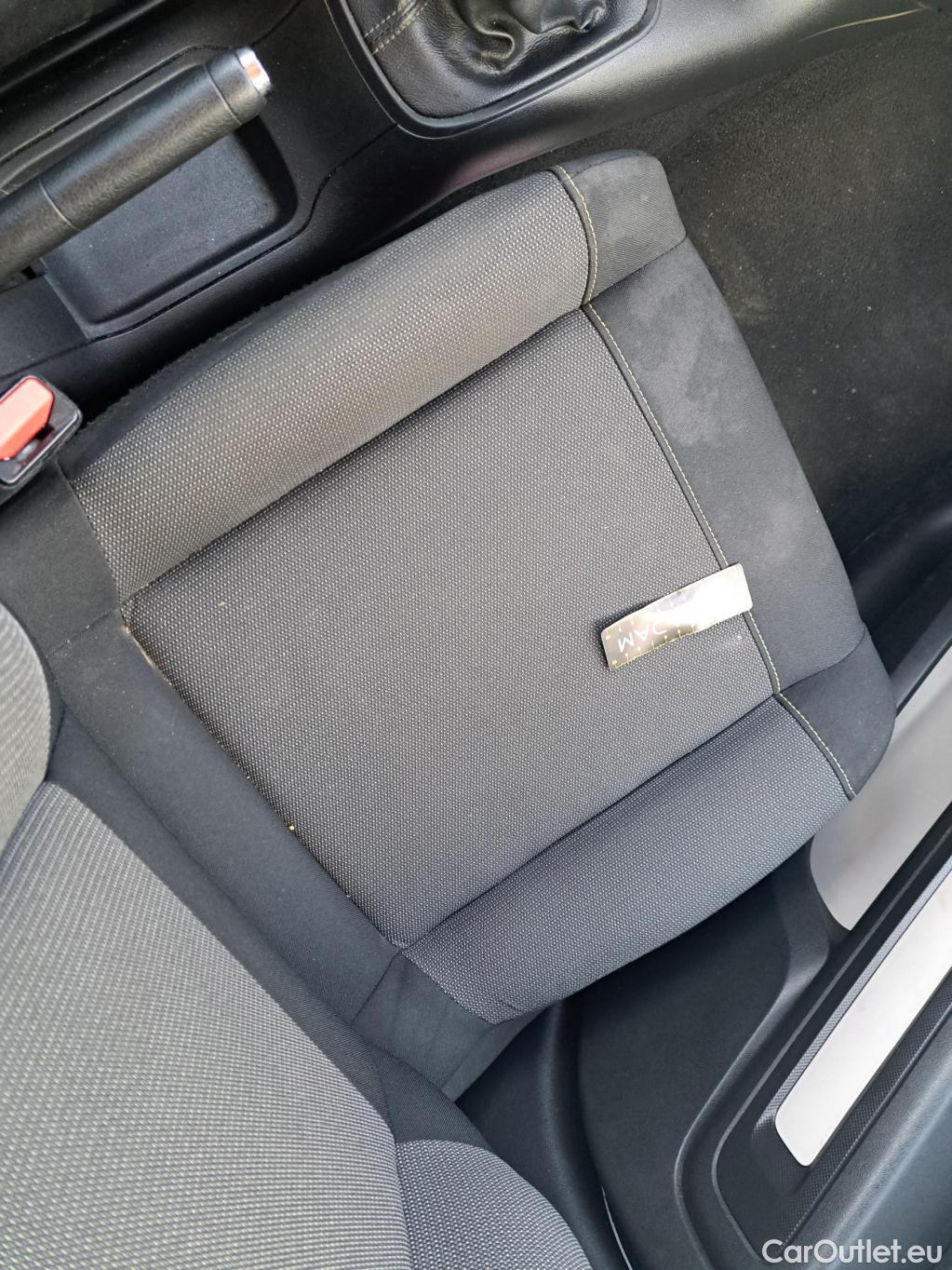  Citroen  C3  Feel Pack 1.5 BlueHDI 100CV BVM6 E6d #54