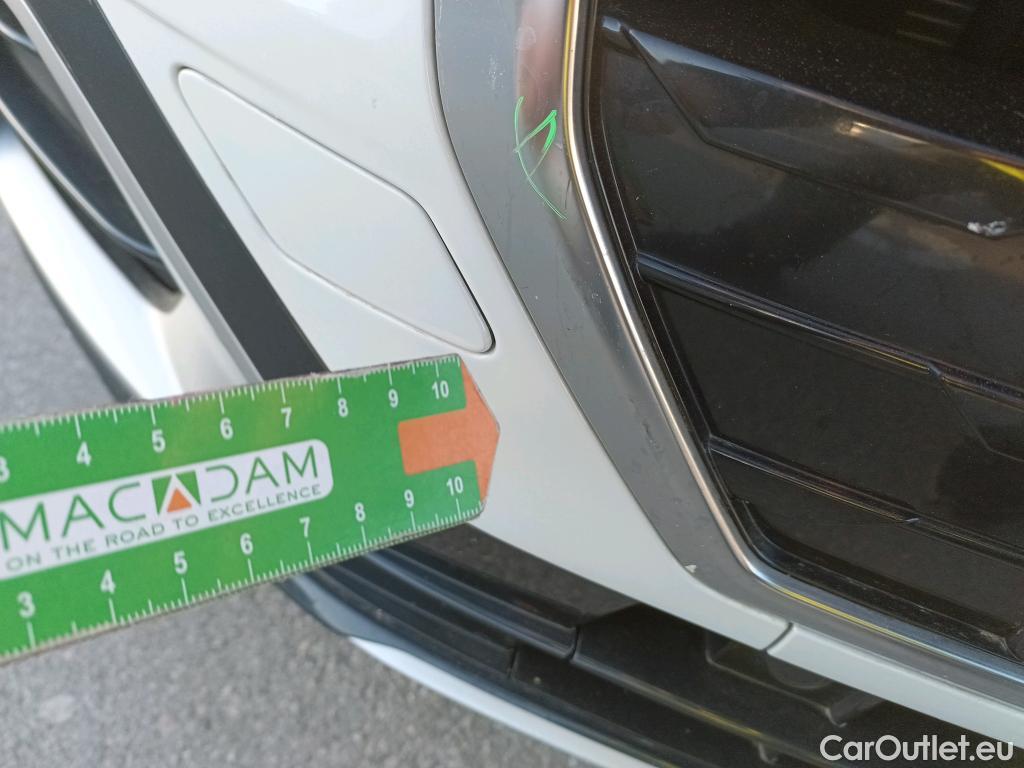  Audi  Q2 AUDI  / 2016 / 5P / todoterreno Design 30 TFSI 85kW (116CV) #6