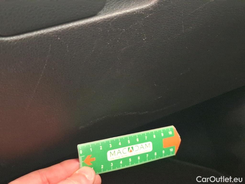  Hyundai  i30 HYUNDAI  Sport Wagon / 2020 / 5P / Break 1.0 T-GDI 120 DCT-7 MHEV CREATIVE SW #15