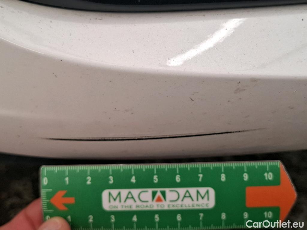  Hyundai  i30 HYUNDAI  Sport Wagon / 2020 / 5P / Break 1.0 T-GDI 120 DCT-7 MHEV CREATIVE SW #8