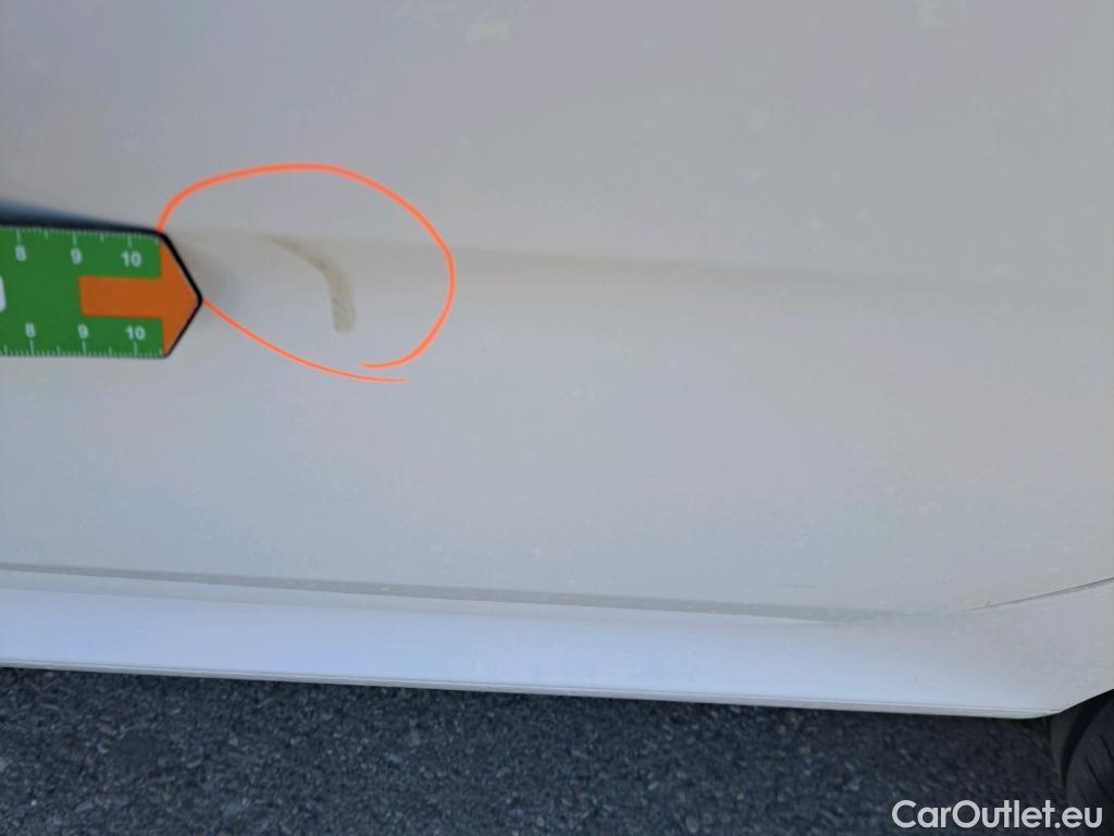  Skoda  KAMIQ SKODA  1.0 TSI 81kW (110CV) DSG Ambition #15