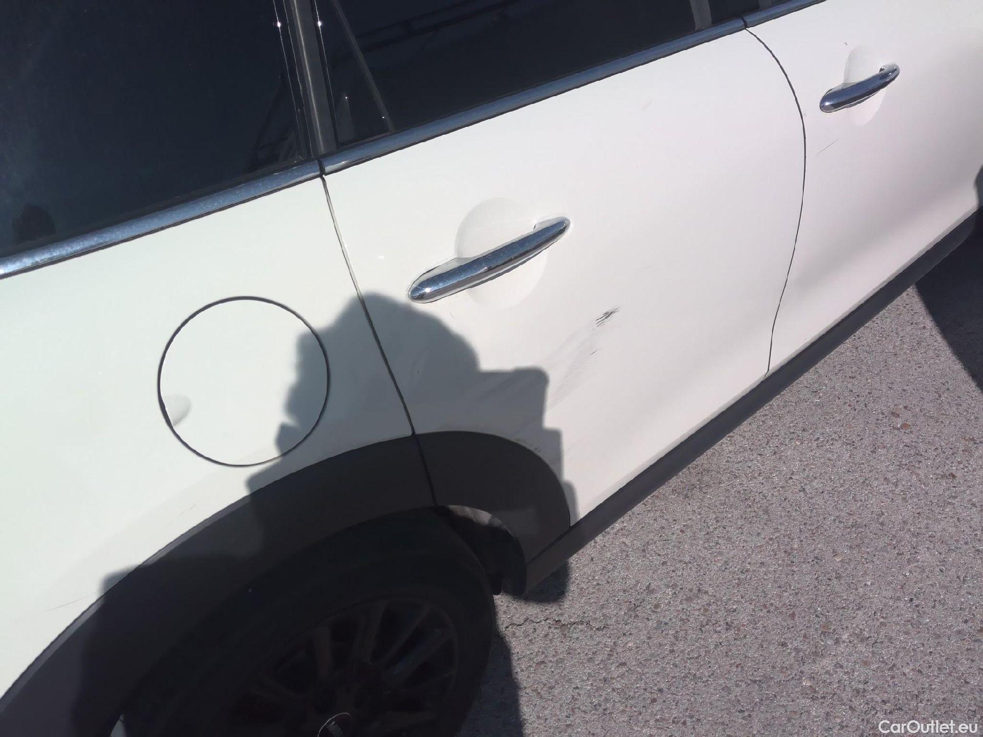  Mini  Cooper MINI MINI / 2014 / 5P / berlina con portón ONE 5 PUERTAS (CX) #20