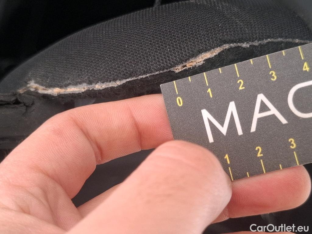  Mercedes  GLA MERCEDES-BENZ  / 2020 / 5P / SUV 1.3  250 e BUSINESS LINE DCT #32