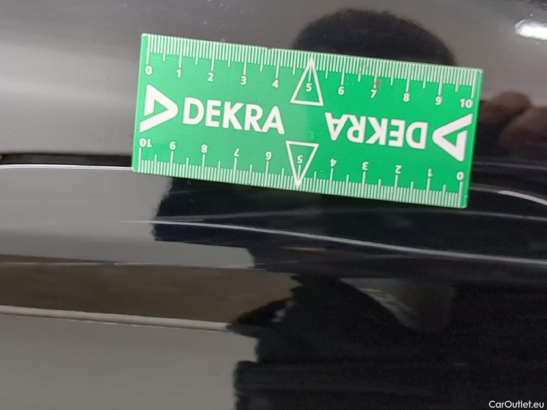  DS  DS7 DS DS 7 Crossback / 2017 / 5P / SUV E-TENSE 225 PERFORMANCE Line + #44