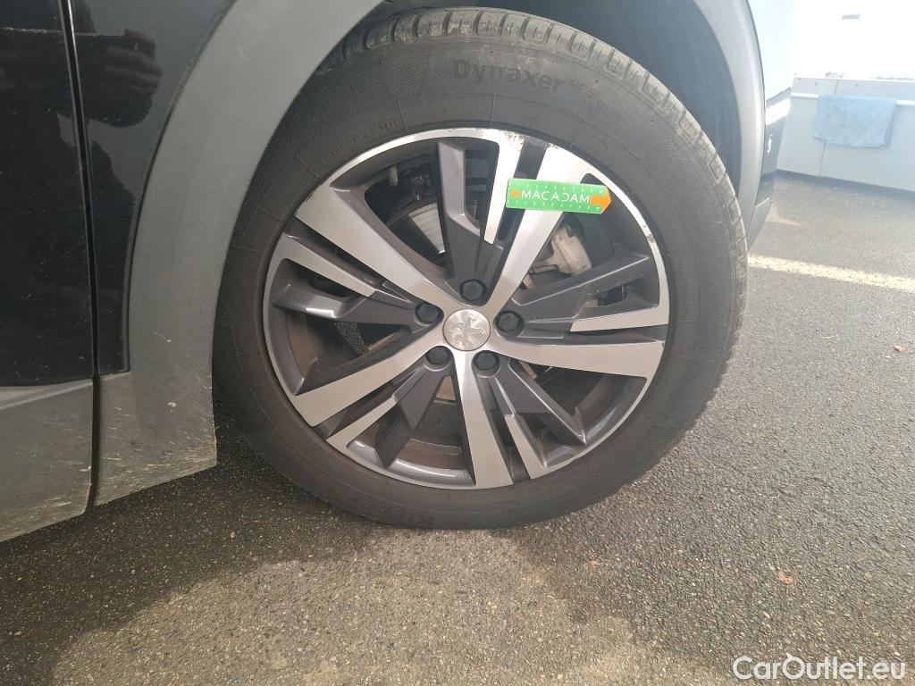  Peugeot  3008  II Allure 1.5 HDi 130CV BVA8 E6d #24