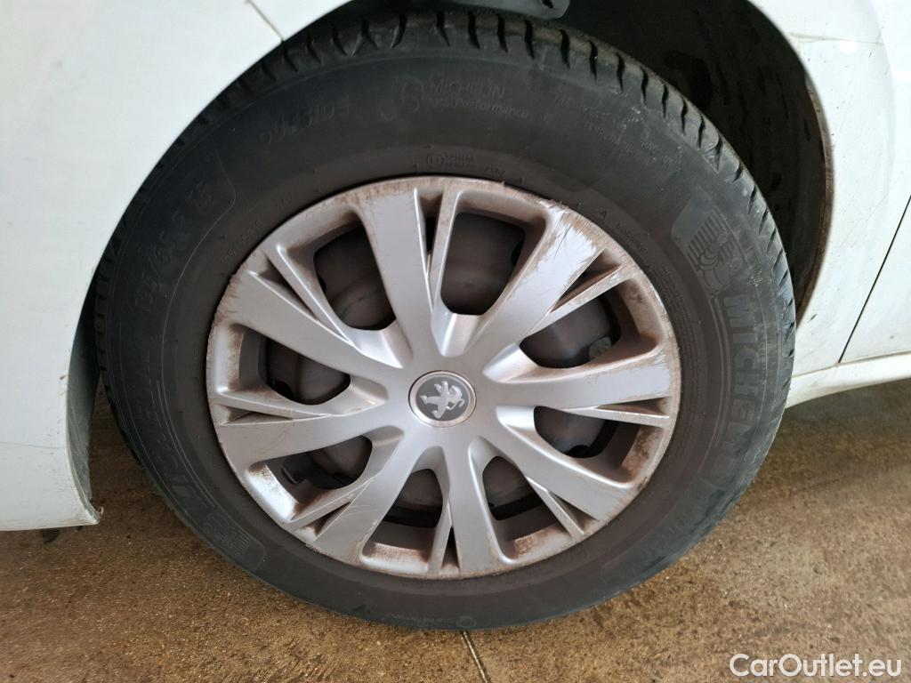  Peugeot  208  Affaire Premium Pack 1.5 HDi 100CV BVM5 E6dT #26