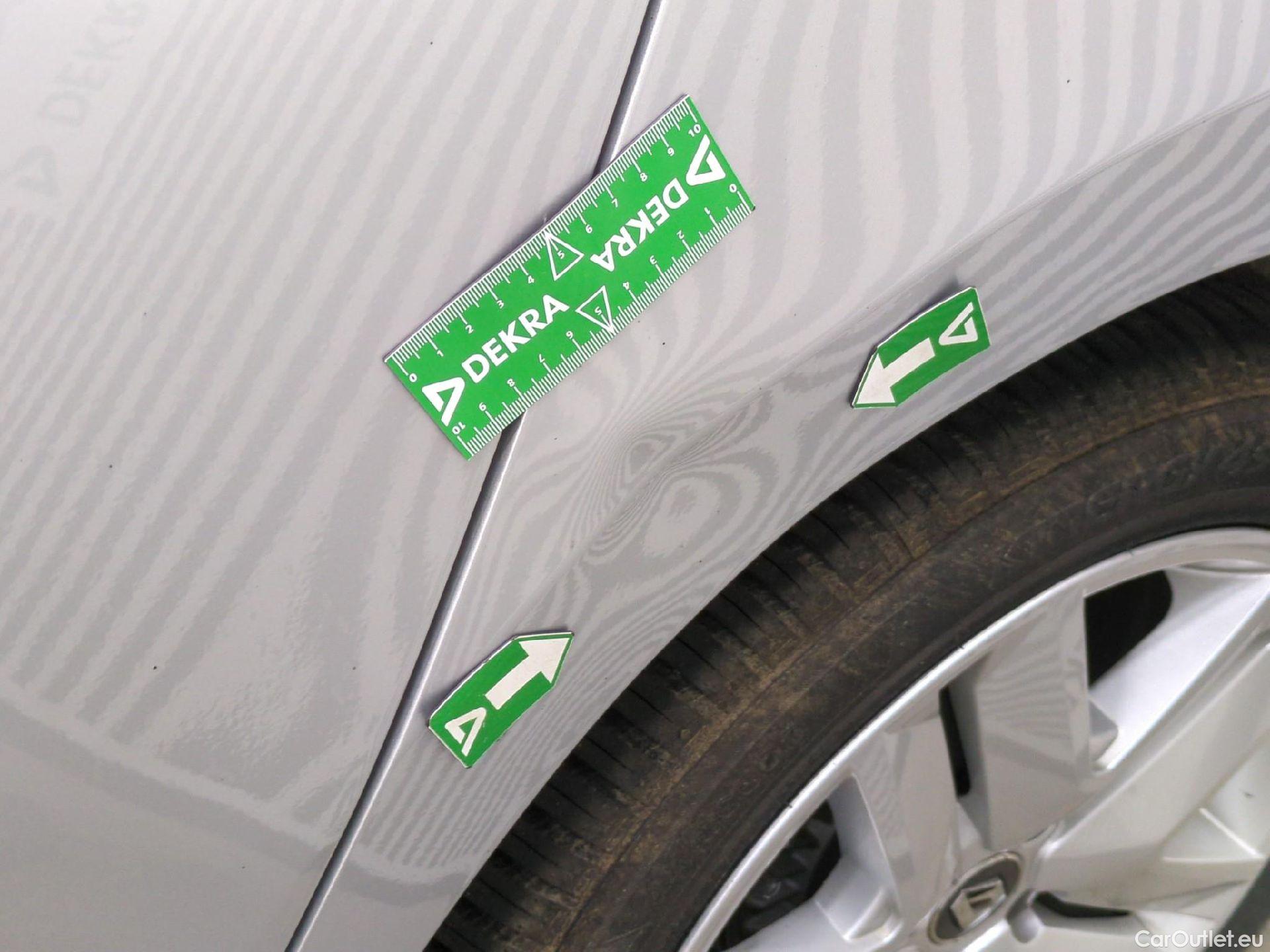  Renault  Clio  V Business Edition 1.0 TCe 90CV BVM6 E6d #38