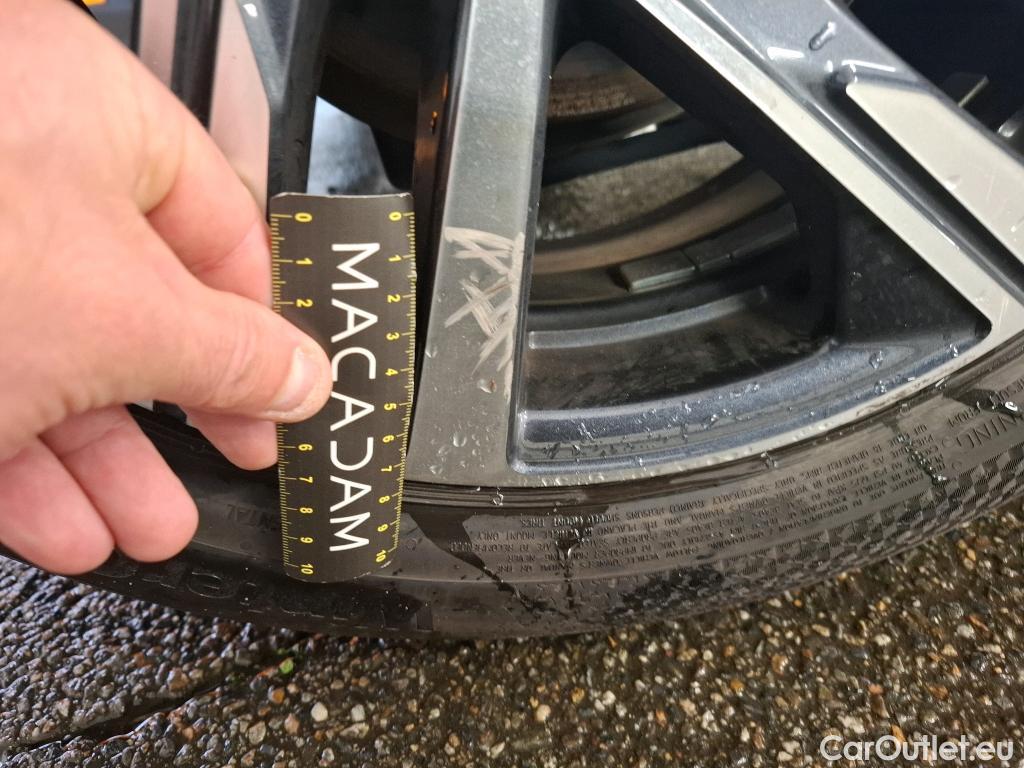  Peugeot  208  Allure Pack 1.2 PureTech 100CV BVA8 E6d #24