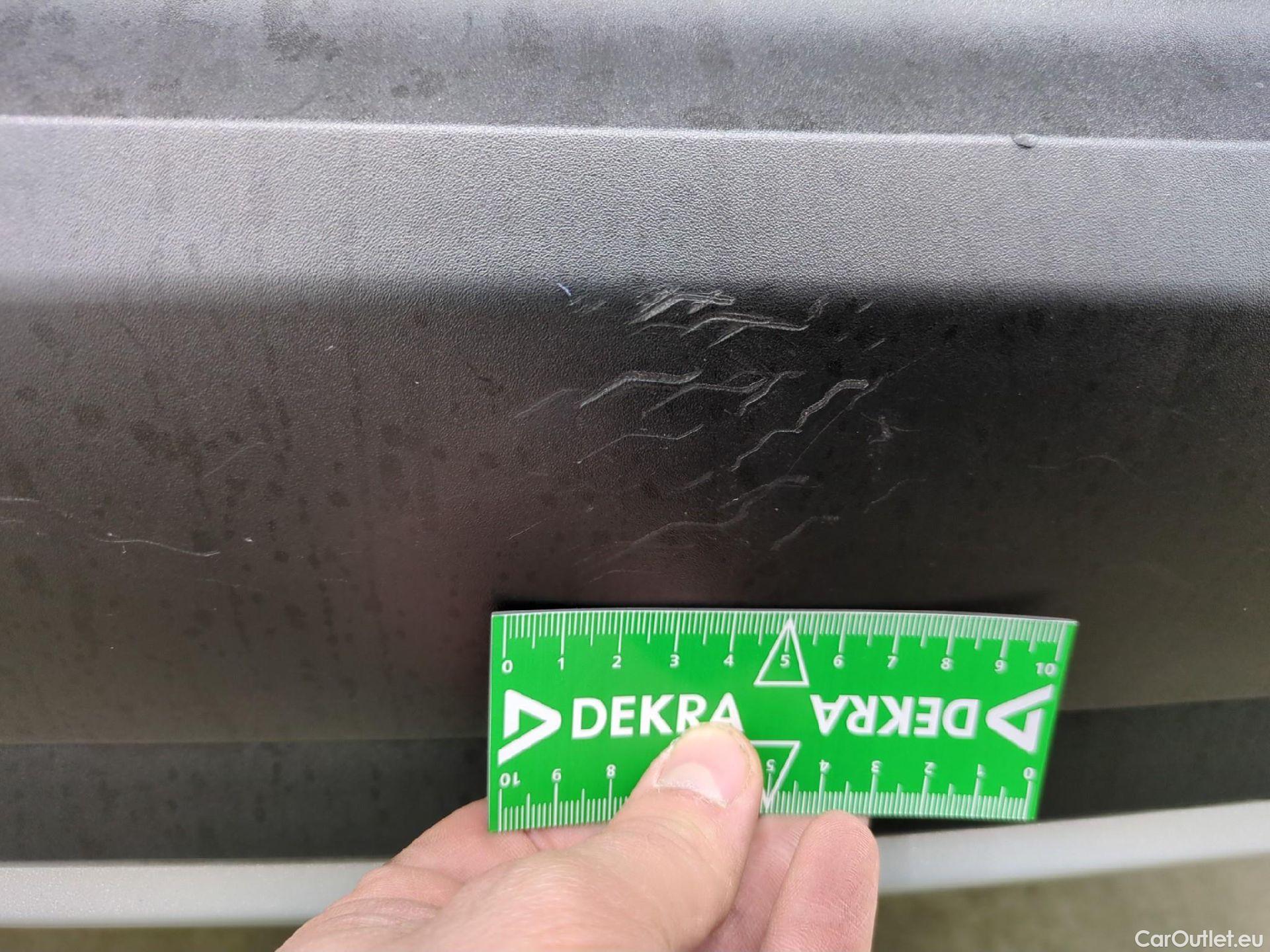  Opel   Grandland X Grandland X Elegance Business 1.2 Turbo 130CV BVA8 E6d #44