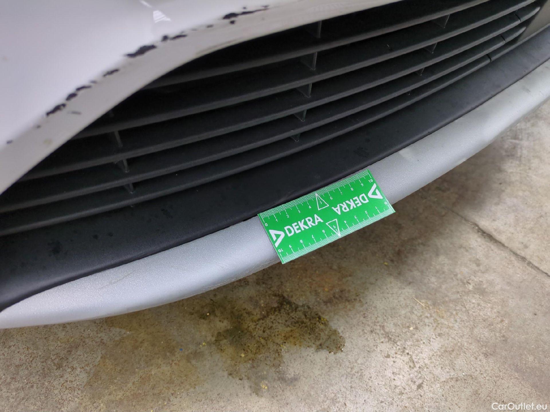  Opel   Grandland X Grandland X Elegance Business 1.2 Turbo 130CV BVA8 E6d #31