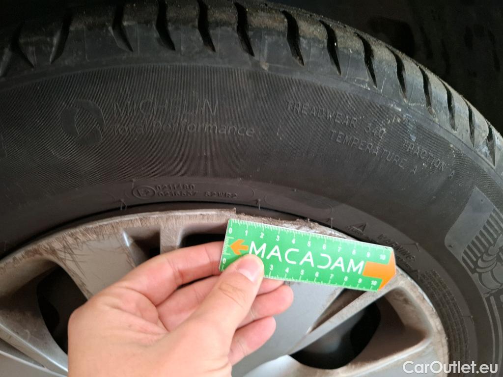  Peugeot  208  Affaire Premium Pack 1.5 HDi 100CV BVM5 E6dT #27