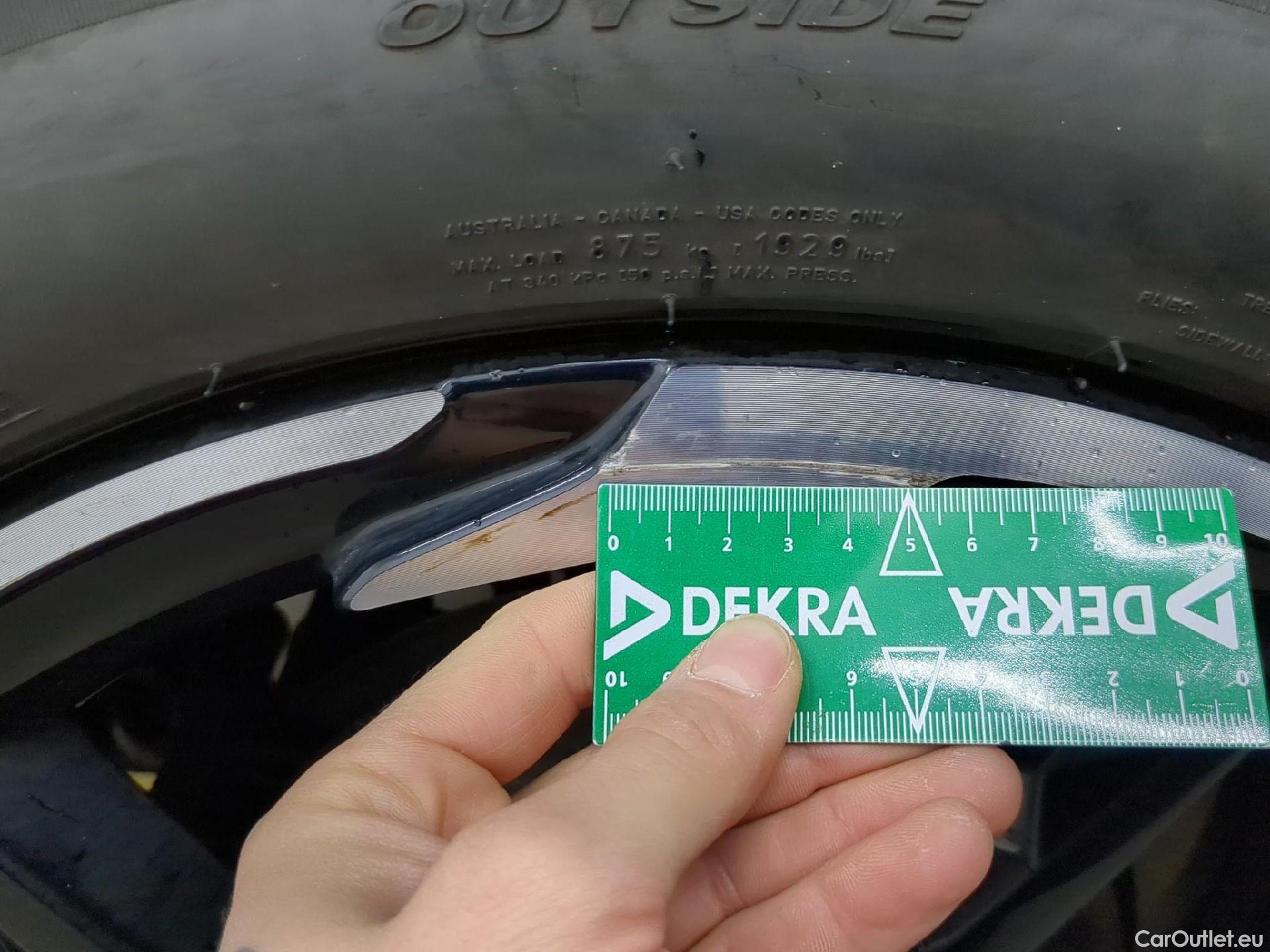  DS  DS7 DS DS 7 Crossback / 2017 / 5P / SUV E-TENSE 225 PERFORMANCE Line + #15